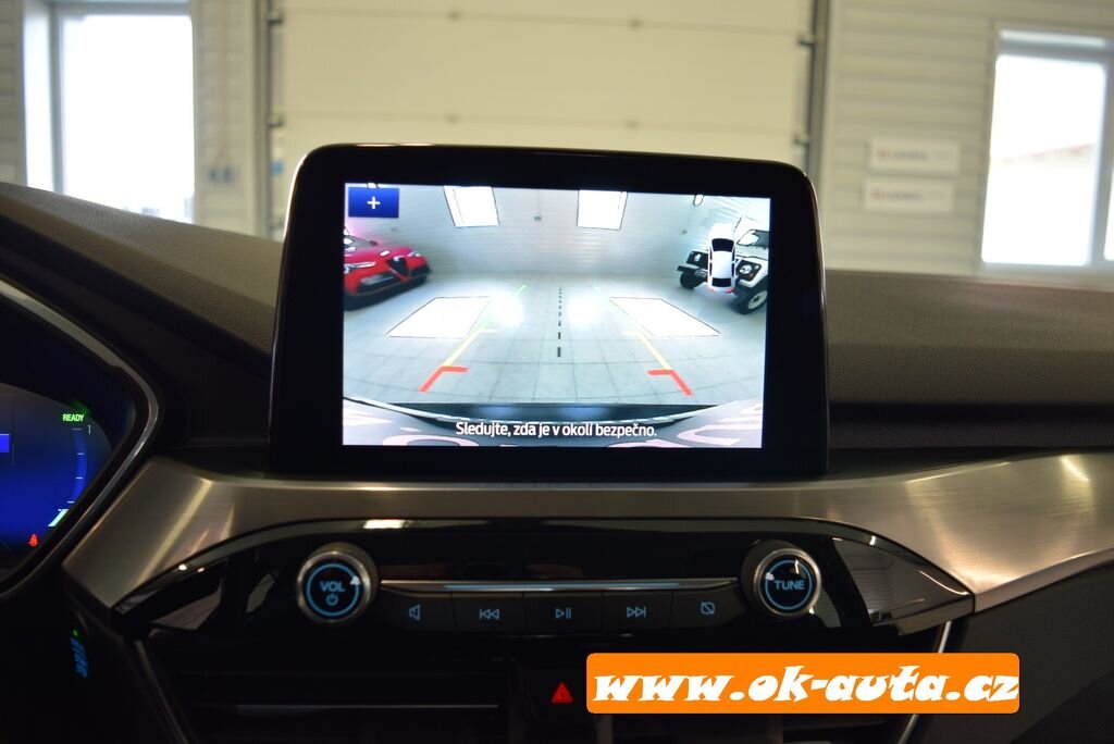 Ford Kuga SUV / Terénní 2,5 l 112 kw