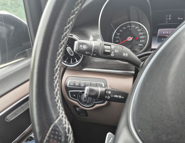 Mercedes-Benz Třídy V 22