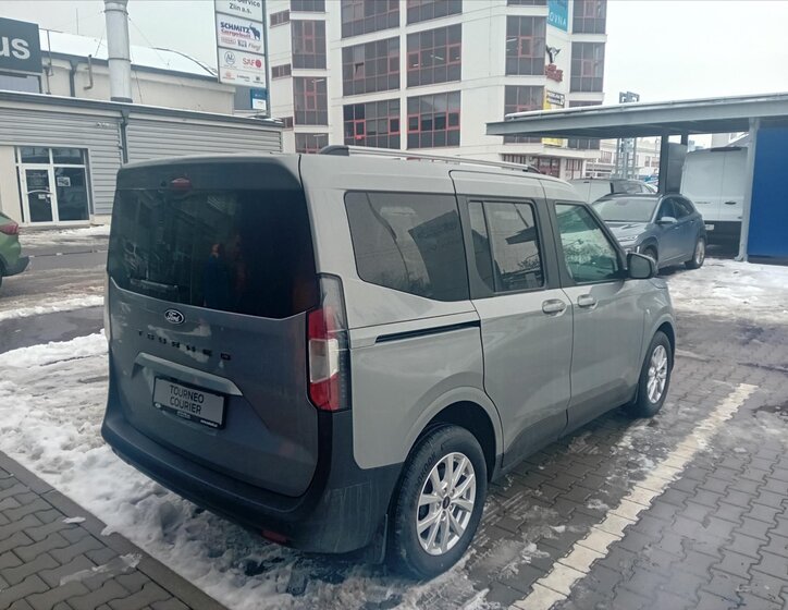 Ford Tourneo Courier MPV 999,0 92 kw