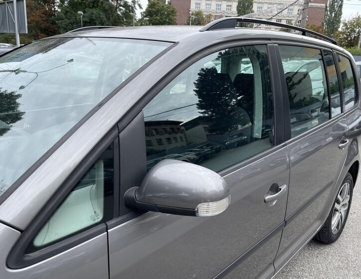 Volkswagen Touran MPV 2,0 l 80 kw