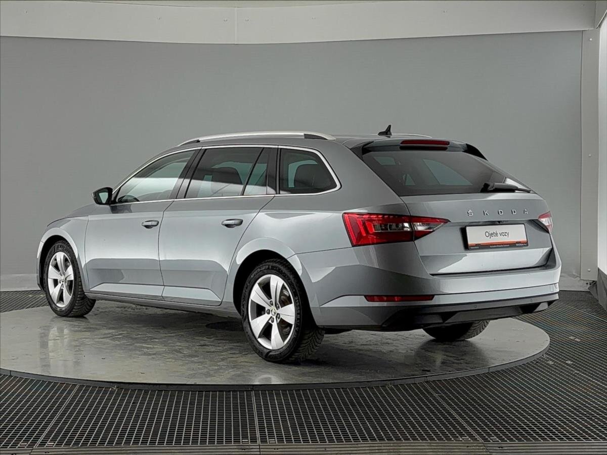 Škoda Superb Kombi 2,0 l 110 kw