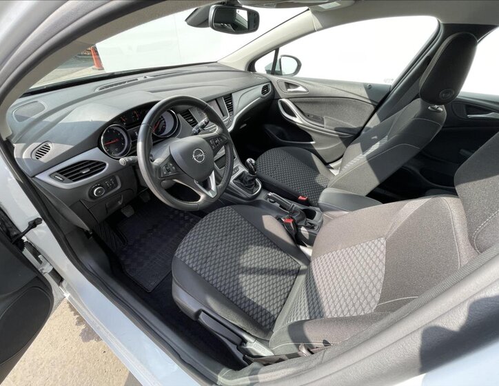 Opel Astra Hatchback 1,2 l 81 kw