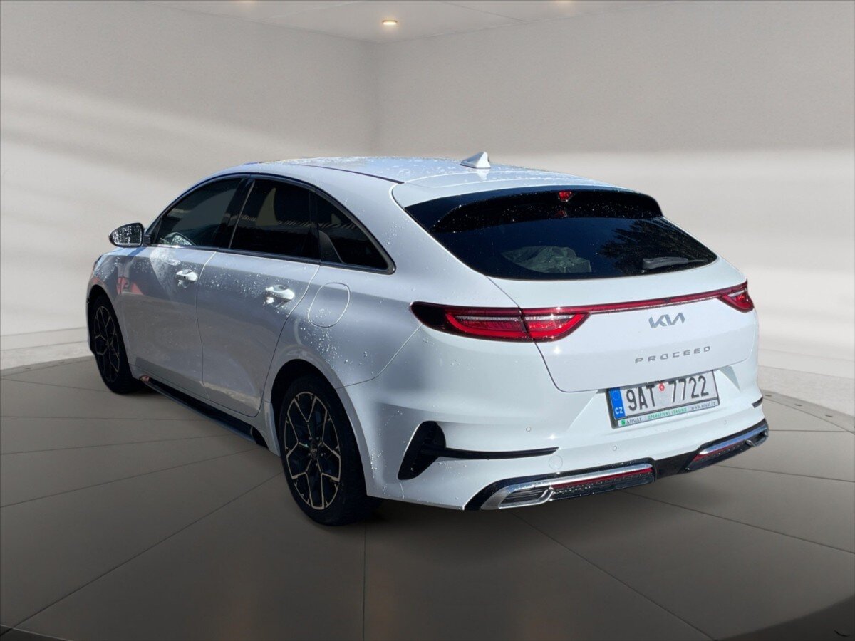 KIA ProCeed Hatchback 1,5 l 117 kw