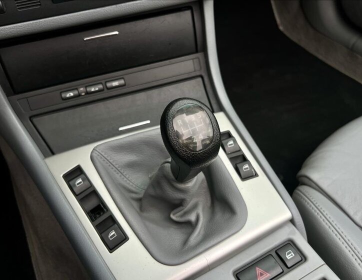 BMW Řada 3 Kabriolet 2,0 l 105 kw