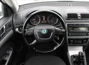 Škoda Octavia 10