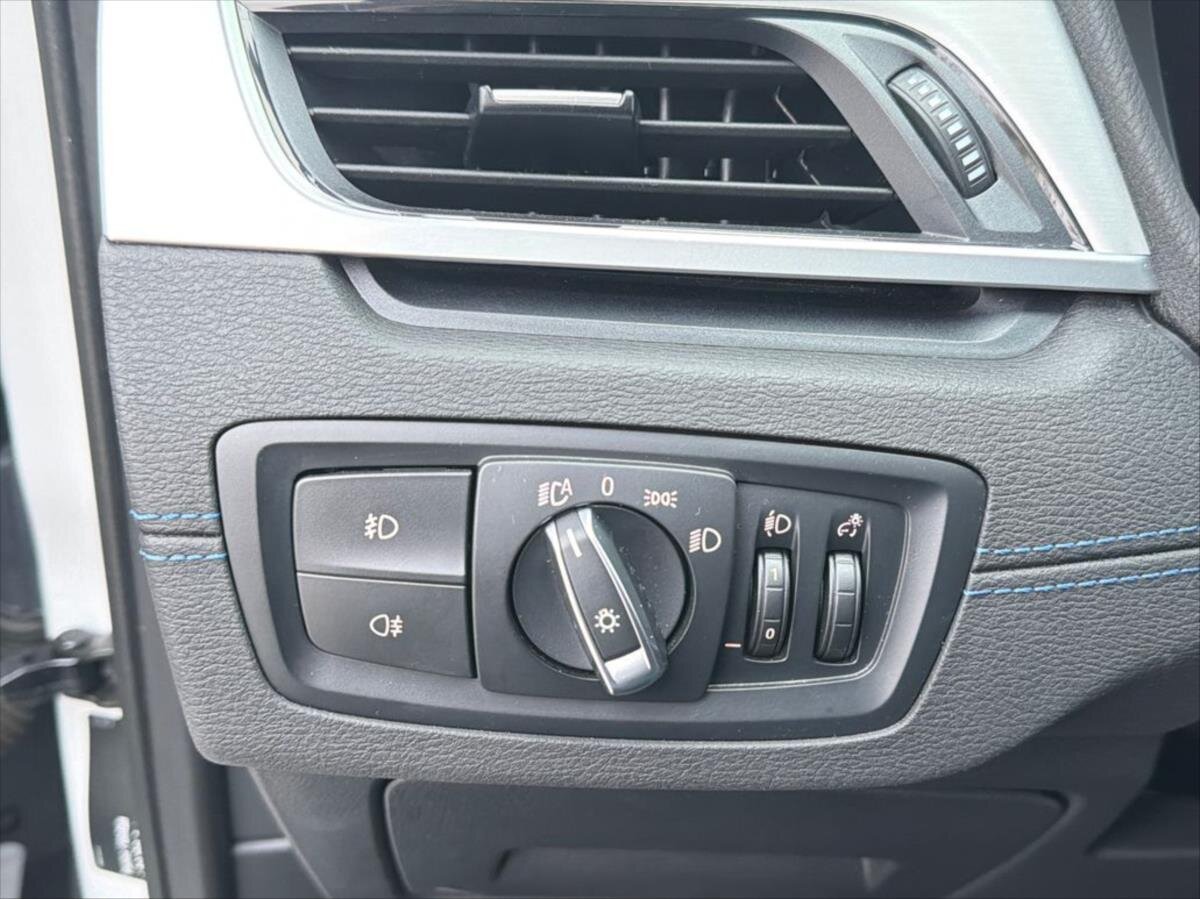 BMW X1 Kombi 2,0 l 140 kw