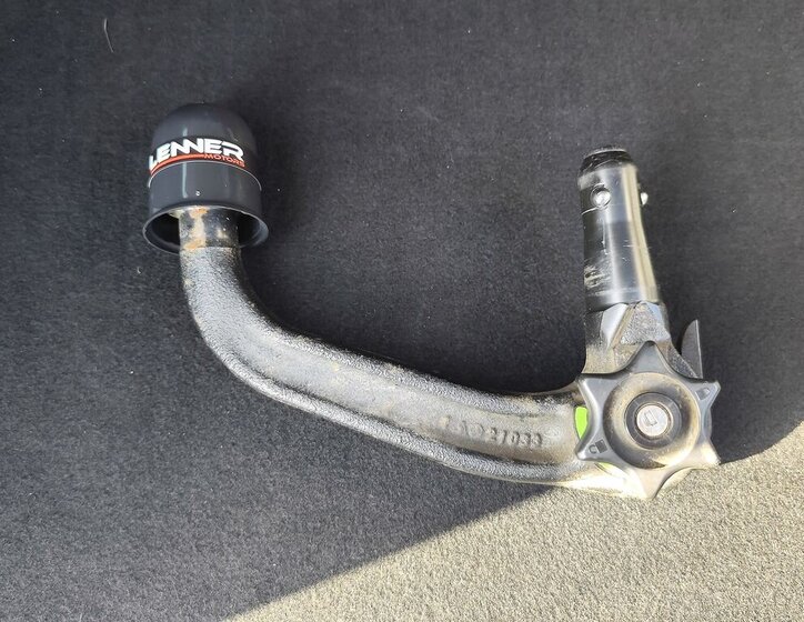 Toyota RAV4 SUV / Terénní 2,5 l 163 kw