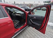 Mercedes-Benz GLA SUV / Terénní 1,6 l 115 kw