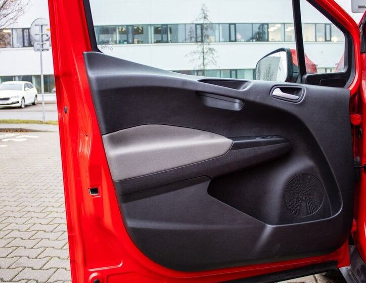 Ford Tourneo Courier MPV 998,0 74 kw