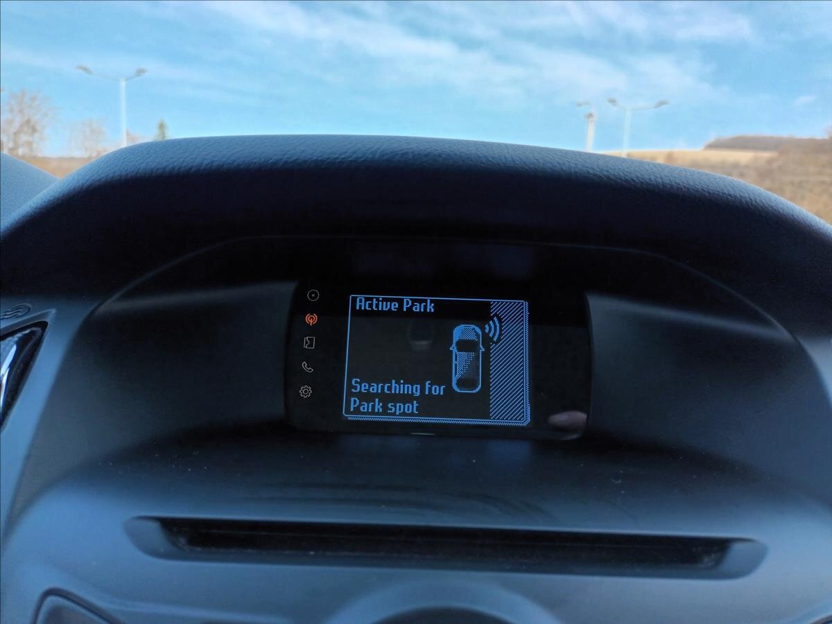 Ford Focus Kombi 998,0 92 kw