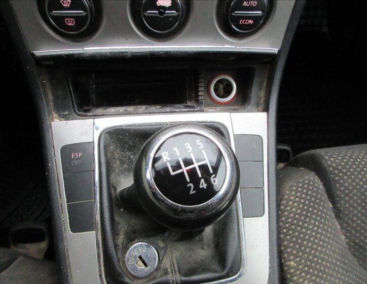 Volkswagen Passat 19