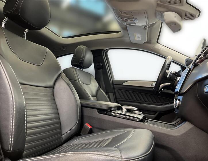 Mercedes-Benz GLE 15