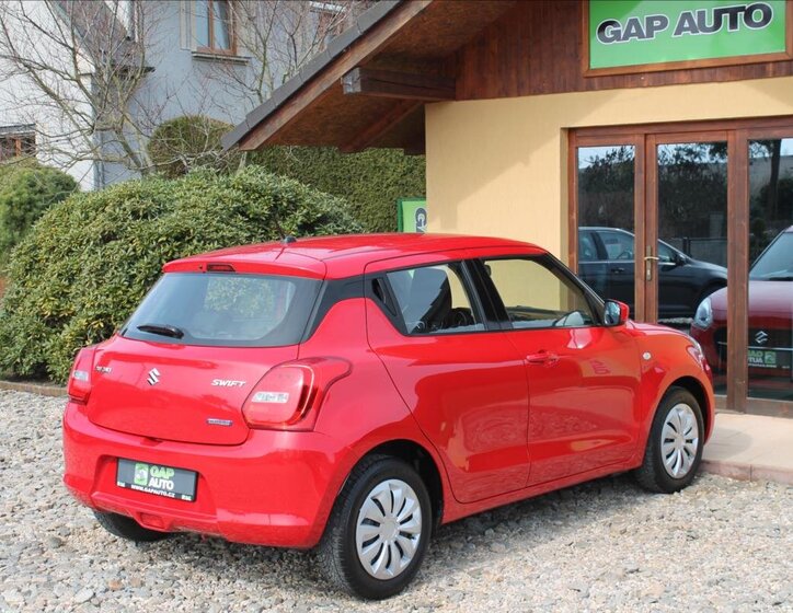 Suzuki Swift Hatchback 1,2 l 61 kw