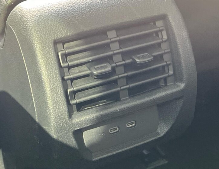 Volkswagen Caddy Kombi 1,5 l 84 kw