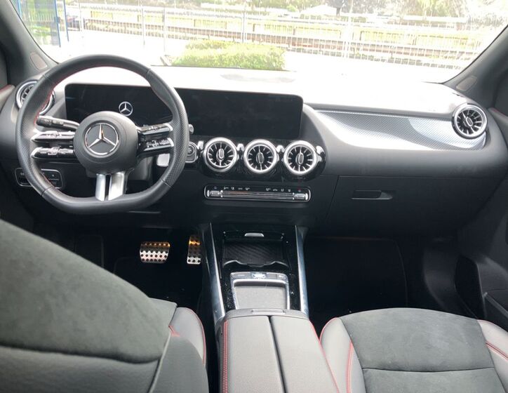 Mercedes-Benz Třídy B 16