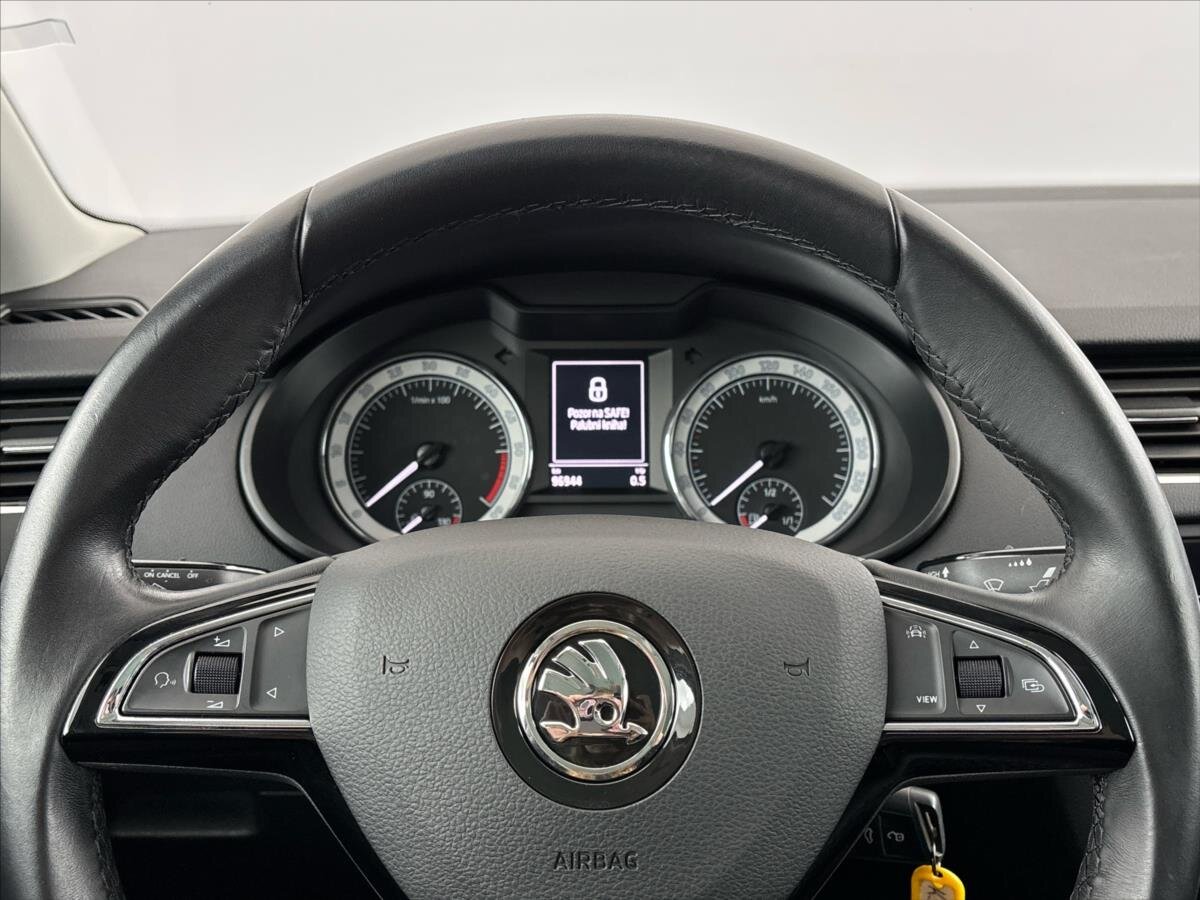 Škoda Octavia Liftback 1,6 l 85 kw