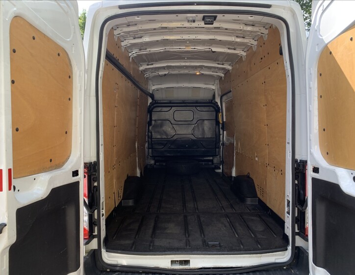 Ford Transit 15
