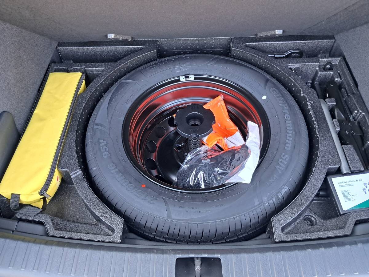 Škoda Karoq SUV / Terénní 1,5 l 110 kw