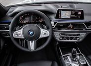 BMW Řada 7 24