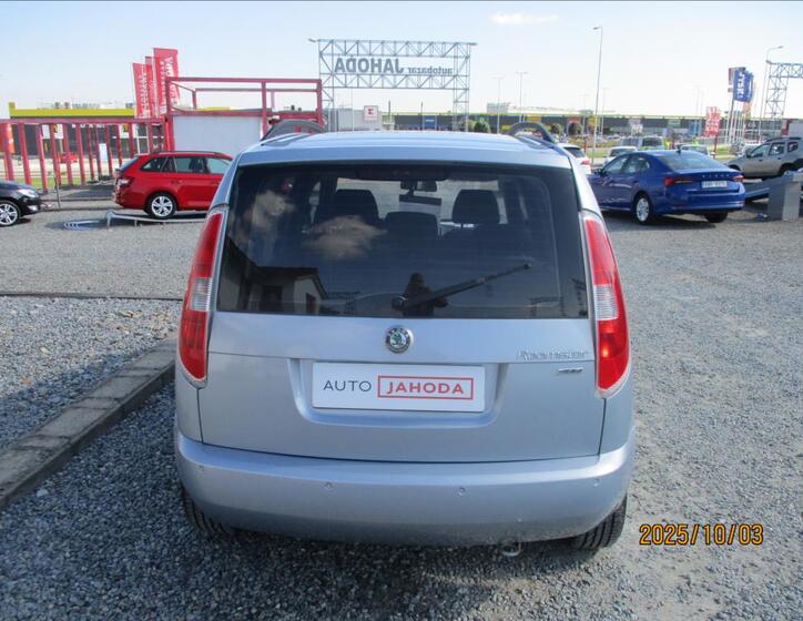 Škoda Roomster 7