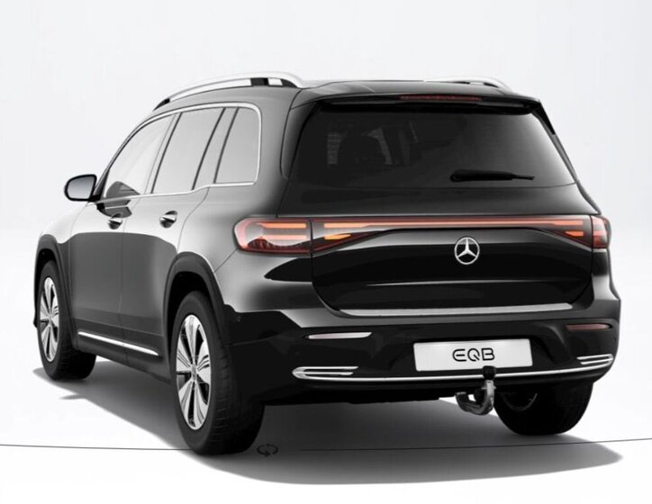 Mercedes-Benz EQB 4