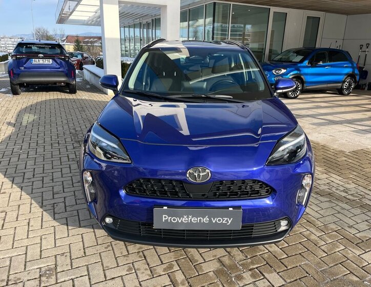 Toyota Yaris Cross 9