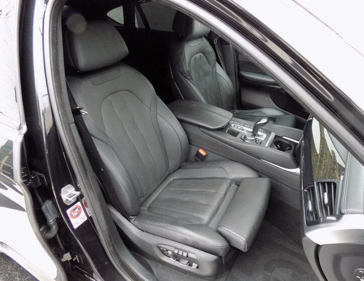 BMW X6 18