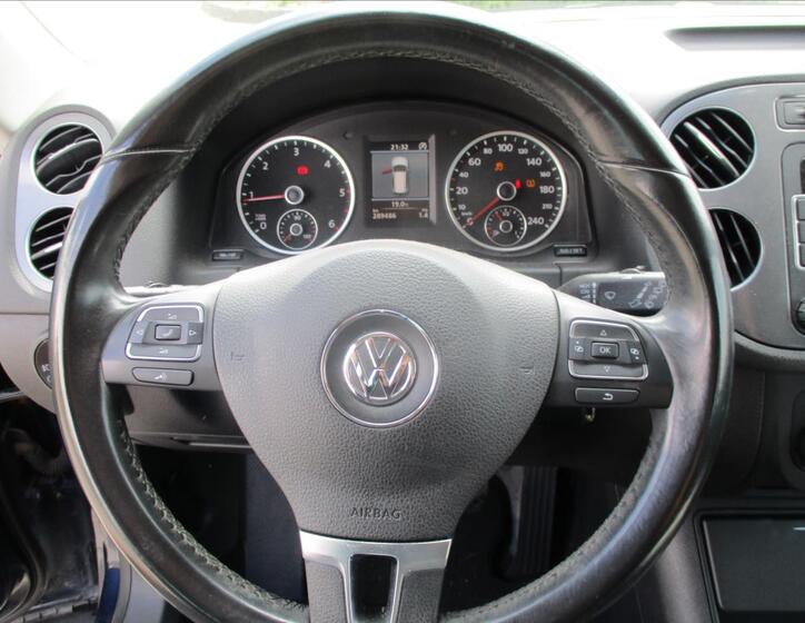 Volkswagen Tiguan 13