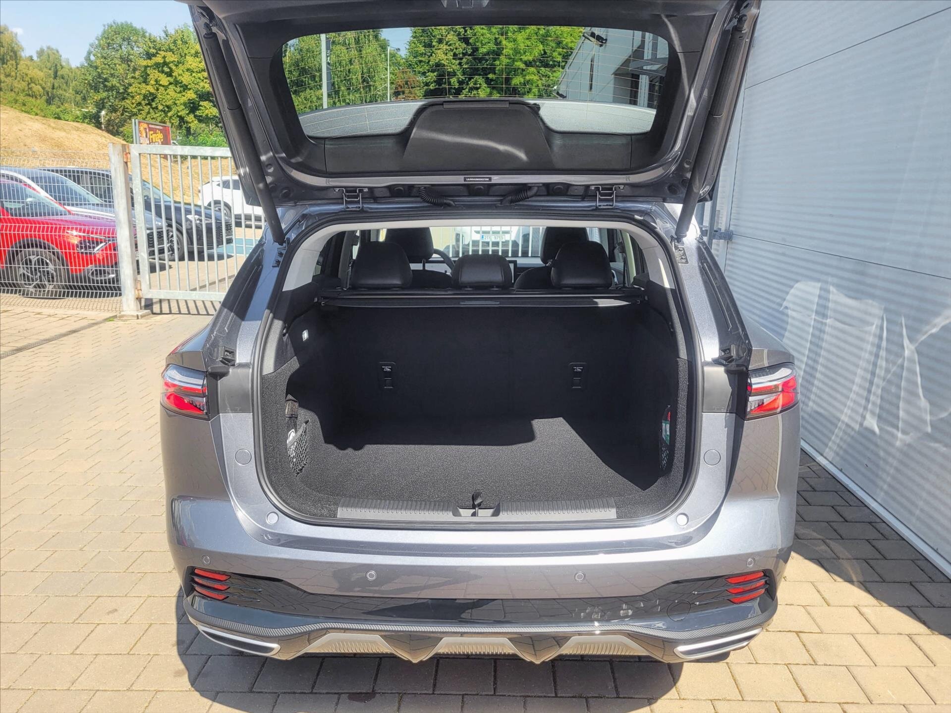 MG HS SUV / Terénní 1,5 l 125 kw