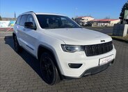 Jeep Grand Cherokee 6