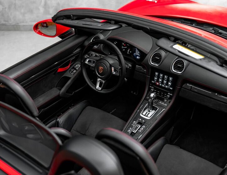 Porsche 718 Kabriolet 4,0 l 309 kw