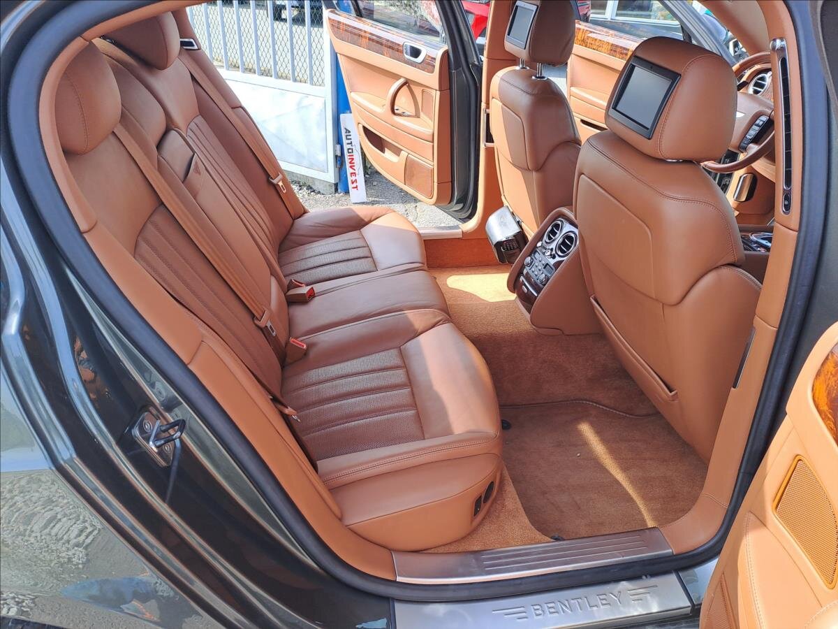Bentley Continental Flying Spur Sedan / Limuzína 6,0 l 412 kw