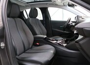 Peugeot 208 Hatchback 1,2 l 96 kw