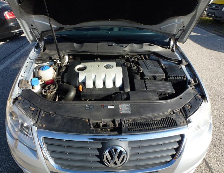 Volkswagen Passat 40