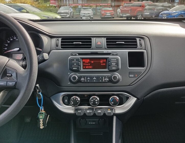 KIA Rio Hatchback 1,2 l 63 kw