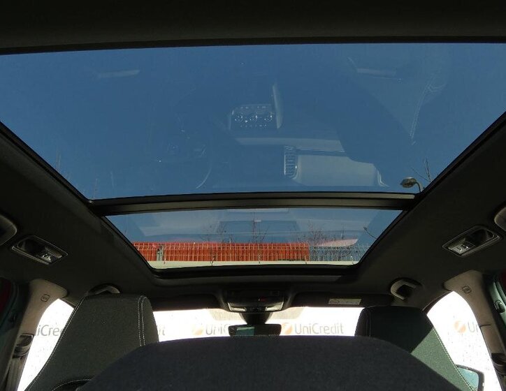 Škoda Karoq SUV / Terénní 1,5 l 110 kw