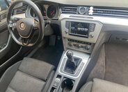 Volkswagen Passat Kombi 1,4 l 110 kw