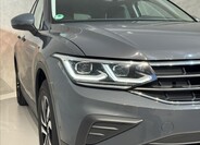 Volkswagen Tiguan 5