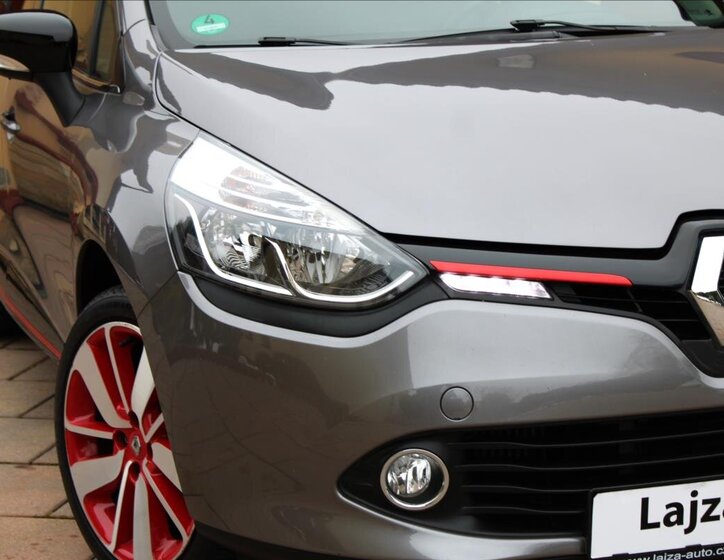 Renault Clio Kombi 898,0 66 kw