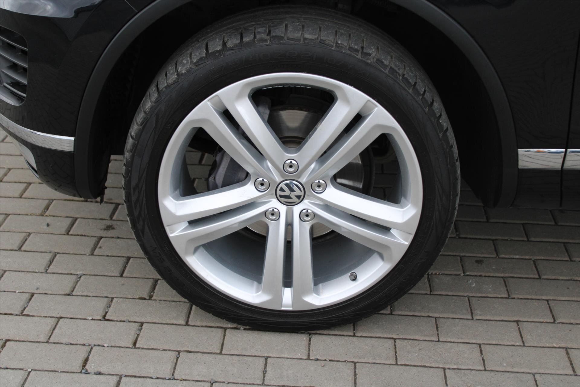 Volkswagen Touareg SUV / Terénní 3,0 l 193 kw