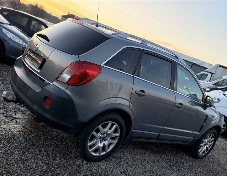 Opel Antara 5