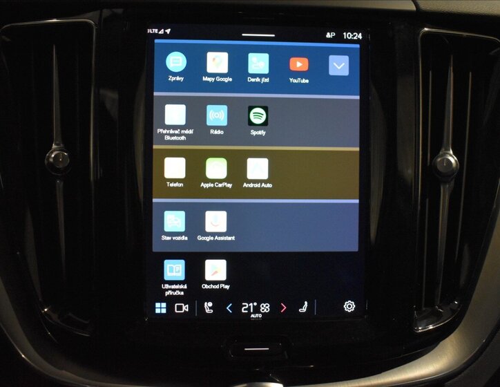 Volvo XC60 SUV / Terénní 2,0 l 145 kw