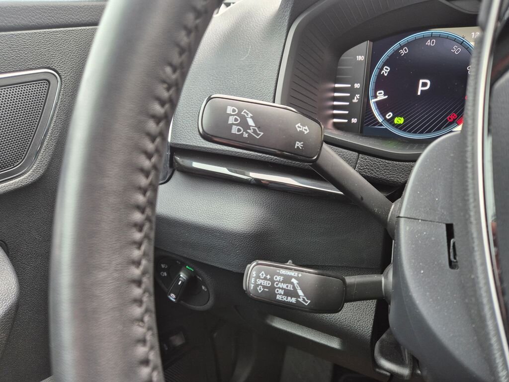 Škoda Karoq SUV 1,5 l 110 kw