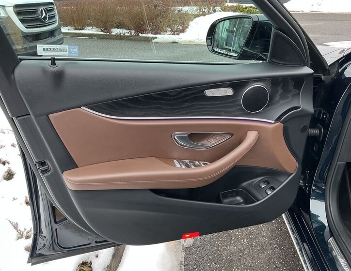 Mercedes-Benz Třídy E Kombi 2,0 l 143 kw