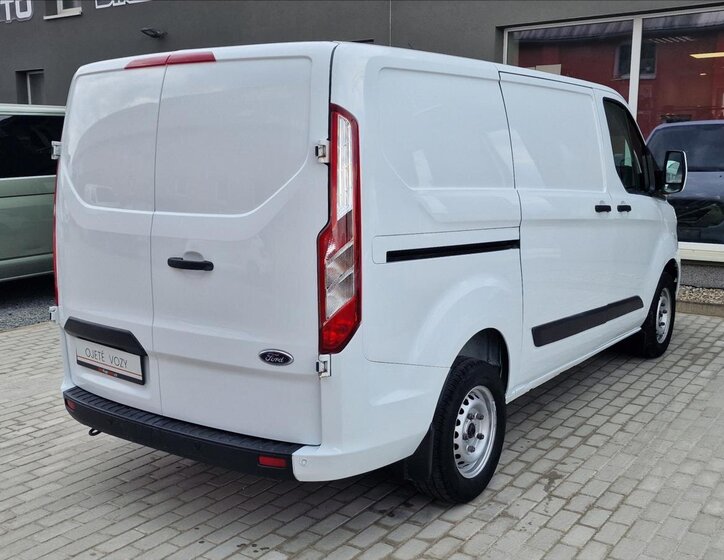 Ford Transit Custom Skříň 2,0 l 77 kw
