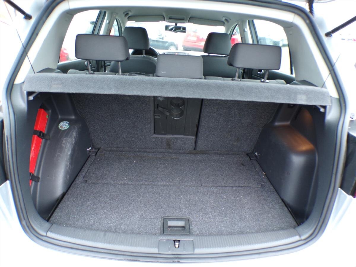 Volkswagen Golf Plus Kombi 1,6 l 75 kw