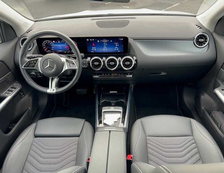 Mercedes-Benz GLA SUV / Terénní 2,0 l 110 kw