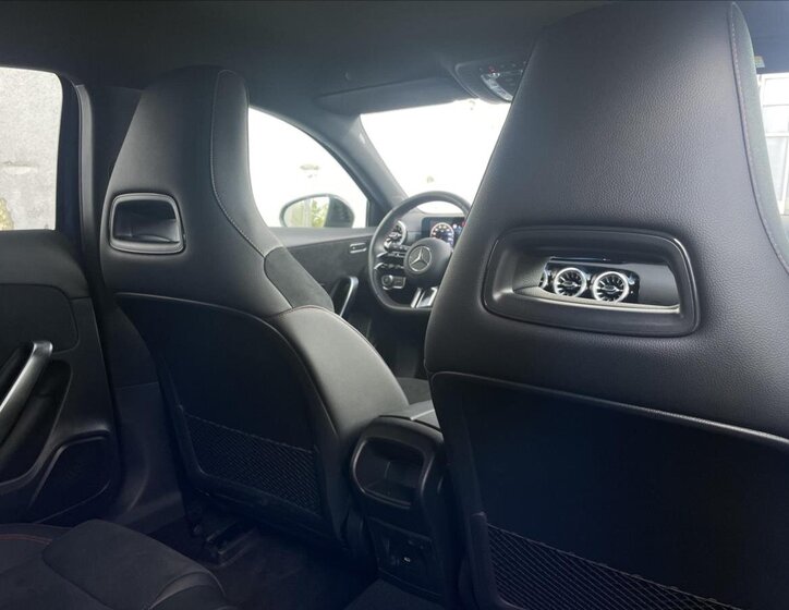 Mercedes-Benz Třídy A Hatchback 2,0 l 110 kw