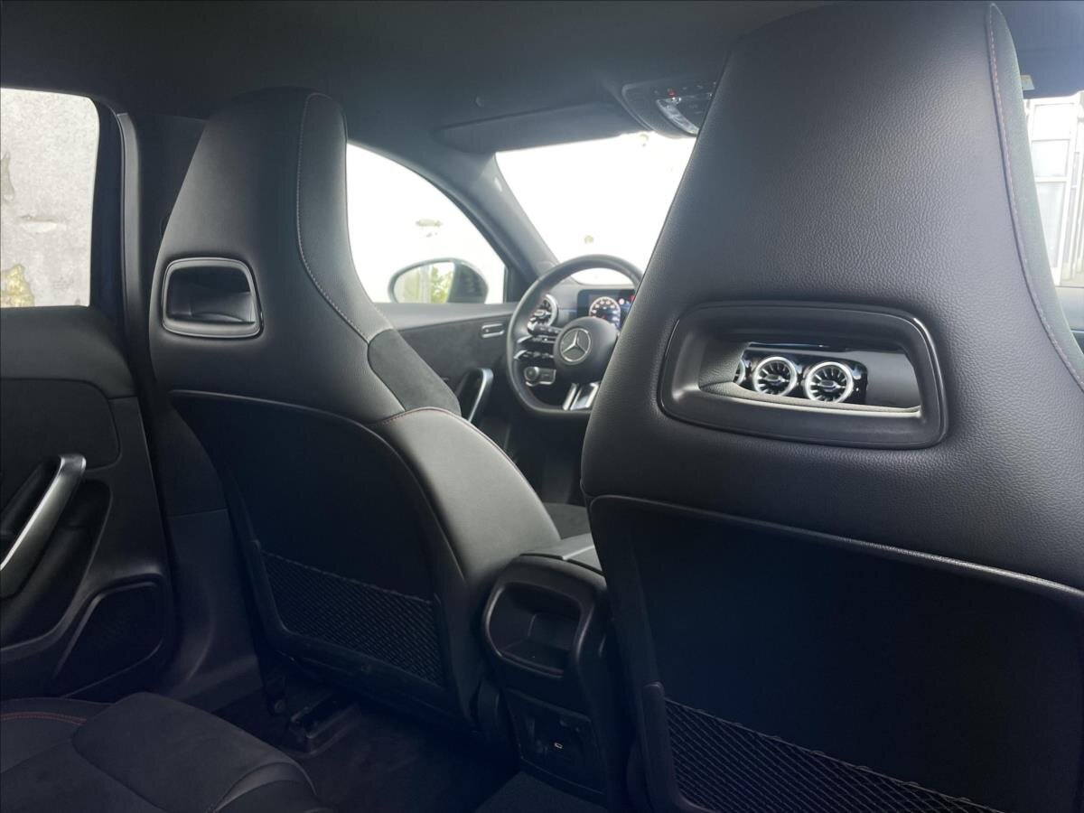 Mercedes-Benz Třídy A Hatchback 2,0 l 110 kw