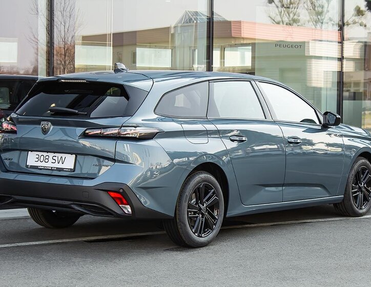 Peugeot 308 Kombi 1,2 l 107 kw